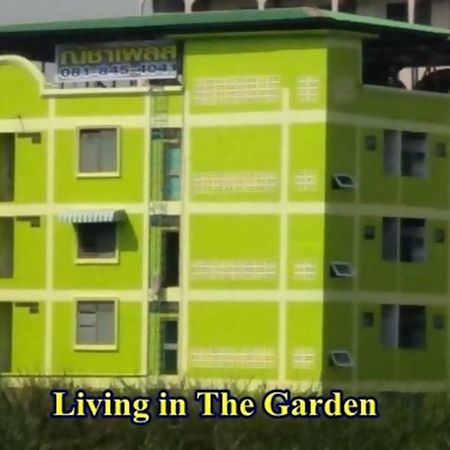 Natcha Place Thammasat Rangsit Bangkok Exterior photo